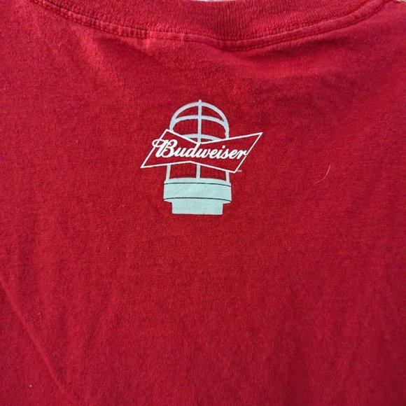Budweiser Hockey T-Shirt Player With Stick Promotional Logo Red Size XL - Picture 3 of 4